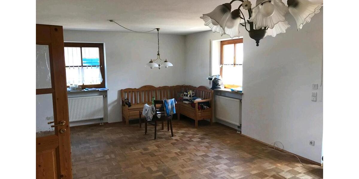 Doppelhaushälfte Lenting - 4 Zimmer, 125 m&sup2;, 1.400&euro; | Angebot:24379533