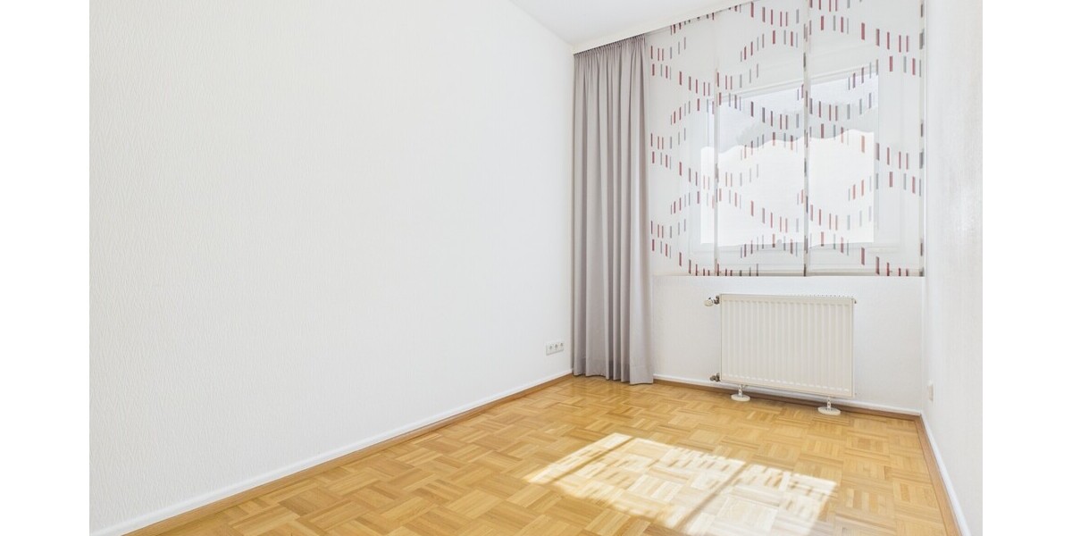 Einzigartiger Atrium-Bungalow in Maintal-Bischofsheim mit EBK, Traumgarten und Garage - Bungalow Maintal / Bischofsheim Bischofsheim | Angebot:26110603