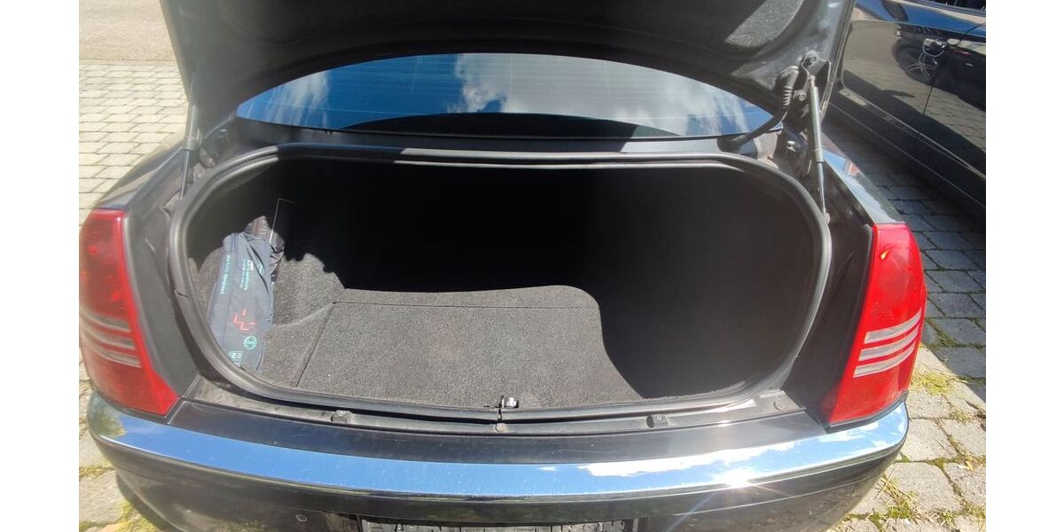 Chrysler 300C 295.000 km 2.250 &euro; Steinheim am Albuch 89555