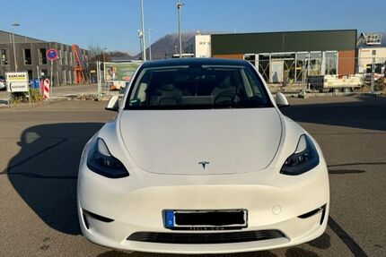 Tesla Model Y 71.000 km 34.249 € Donzdorf 73072