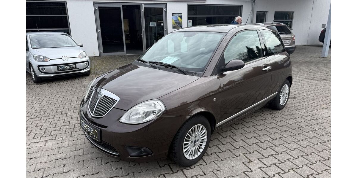 Lancia Ypsilon 97.000 km 2.850 &euro; Schorndorf bei Stuttgart 73614