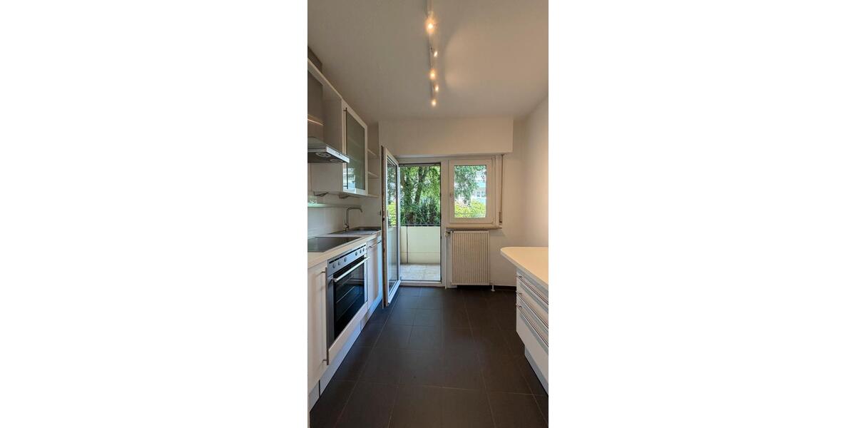 Etagenwohnung Ludwigsburg Hoheneck - 3 Zimmer, 70 m&sup2;, 1.200&euro; | Angebot:26671444