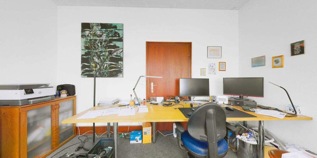 Etagenwohnung Mannheim Neckarau - 5 Zimmer, 177 m&sup2;, 295.000&euro; | Angebot:25730925