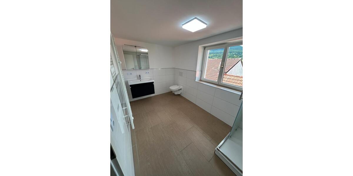 Etagenwohnung Tann (Rhön) - 3 Zimmer, 80 m&sup2;, 600&euro; | Angebot:24418524