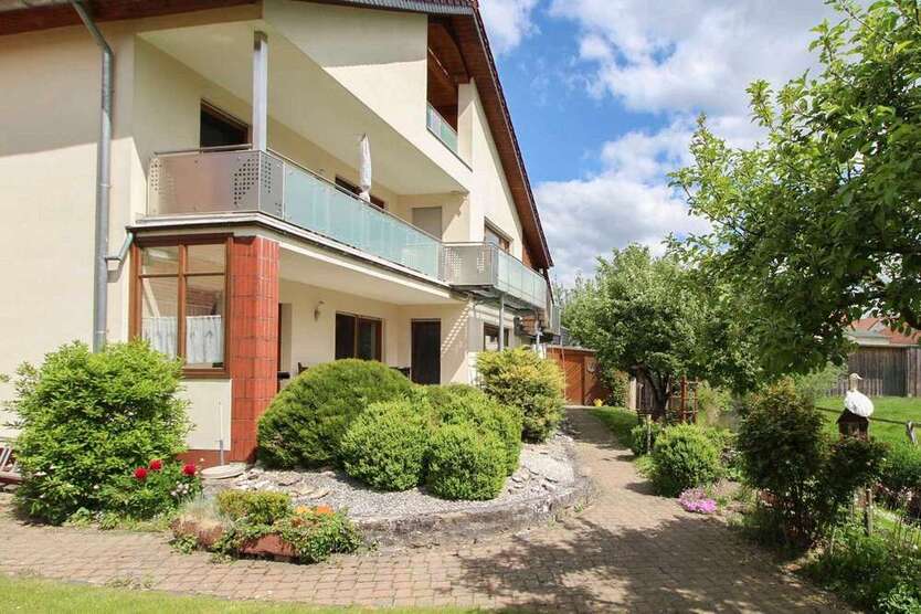 Haus zum Kaufen in Brakel 229.000 € 257 m²