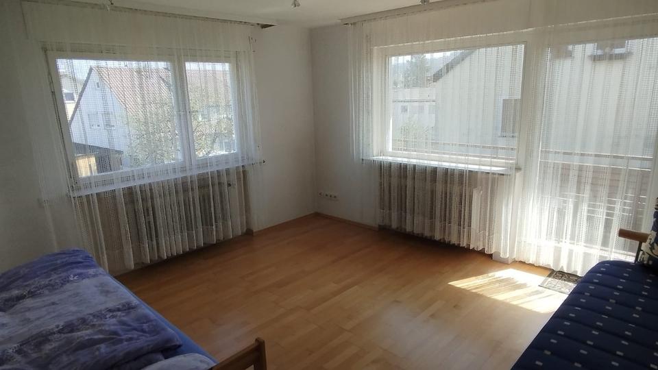 Mehrfamilienhaus, Wohnhaus Frickenhausen - 8 Zimmer, 150 m&sup2;, 610.000&euro; | Angebot:26990155