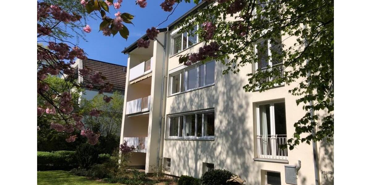 Etagenwohnung Bremen Schwachhausen - 4 Zimmer, 170 m&sup2;, 1.870&euro; | Angebot:25428236