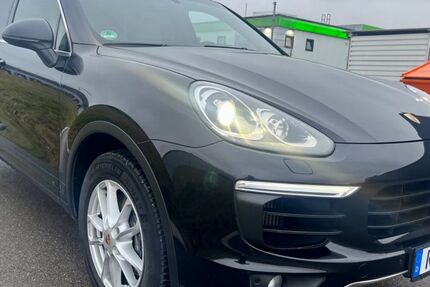 Porsche Cayenne 284.000 km 21.600 &euro; Friedrichshafen 88048