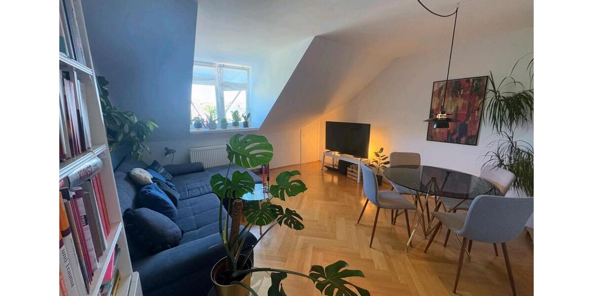Dachgeschoßwohnung München Schwabing-Freimann - 2 Zimmer, 60 m&sup2;, 2.100&euro; | Angebot:25932566