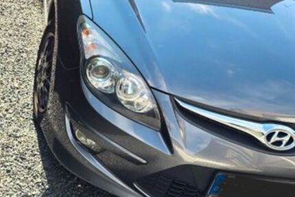 Hyundai i30 154.320 km 2.999 € Viersen 41748