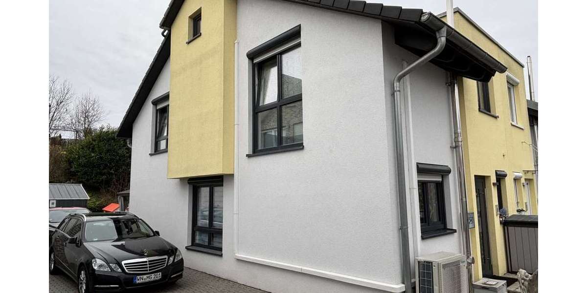 Haus zum Kaufen in Leutenbach 498.000 € 100 m² 5.5 zimmer