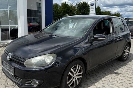 VW Golf 321.000 km 1.999 &euro; Münzenberg-Gambach 35516