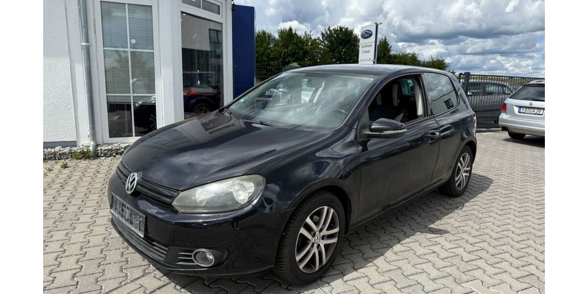 VW Golf 321.000 km 1.999 &euro; Münzenberg-Gambach 35516