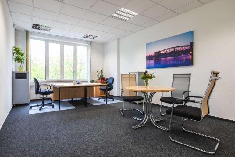 Büro in Magdeburg 220 € 69 m²