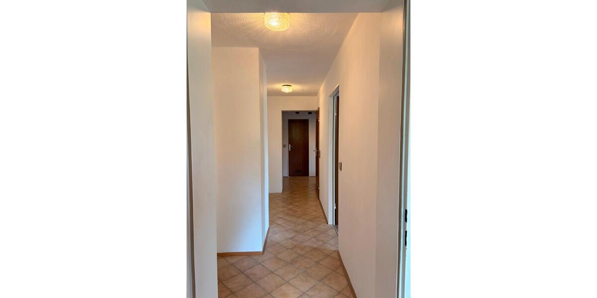 Etagenwohnung Biberach an der Riß - 4.5 Zimmer, 90 m&sup2;, 900&euro; | Angebot:26636246