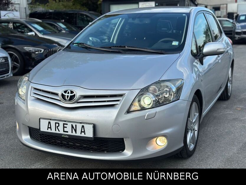 Toyota Auris 299.990 km 3.499 € Nürnberg 90431