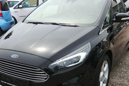 Ford S-Max 156.000 km 10.200 &euro; Oberkirch 77704