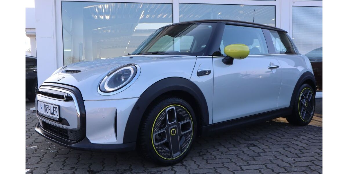 Mini Cooper SE 12.357 km 19.990 &euro; Karlstadt 97753
