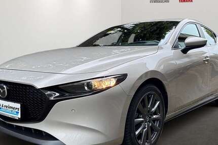 Mazda 3 21.152 km 23.975 € Hamburg 22457