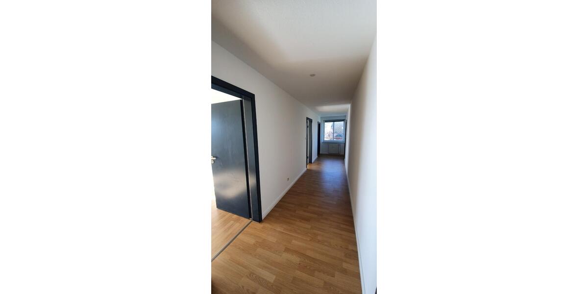 Zentral gelegene, grosse 4 Zimmerwohnung in Niebüll zu vergeben! 4 zimmer