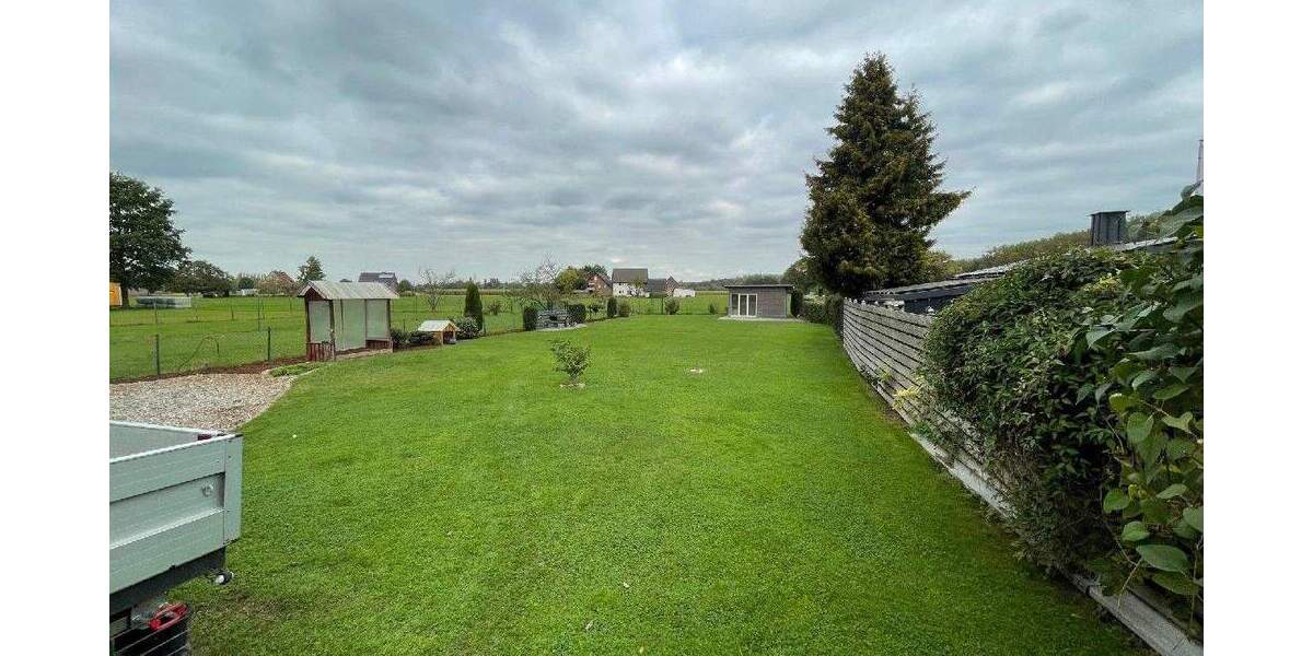 Geräumiges EFH im charmanten Landhausstil mit großem Garten 5 zimmer