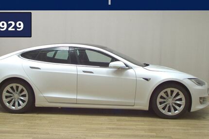 Tesla Model S 162.142 km 27.780 &euro; Bremen / Arsten 28279
