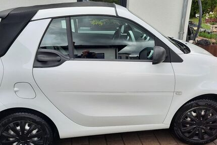Smart ForTwo 27.800 km 11.200 &euro; Niedereschach 78078