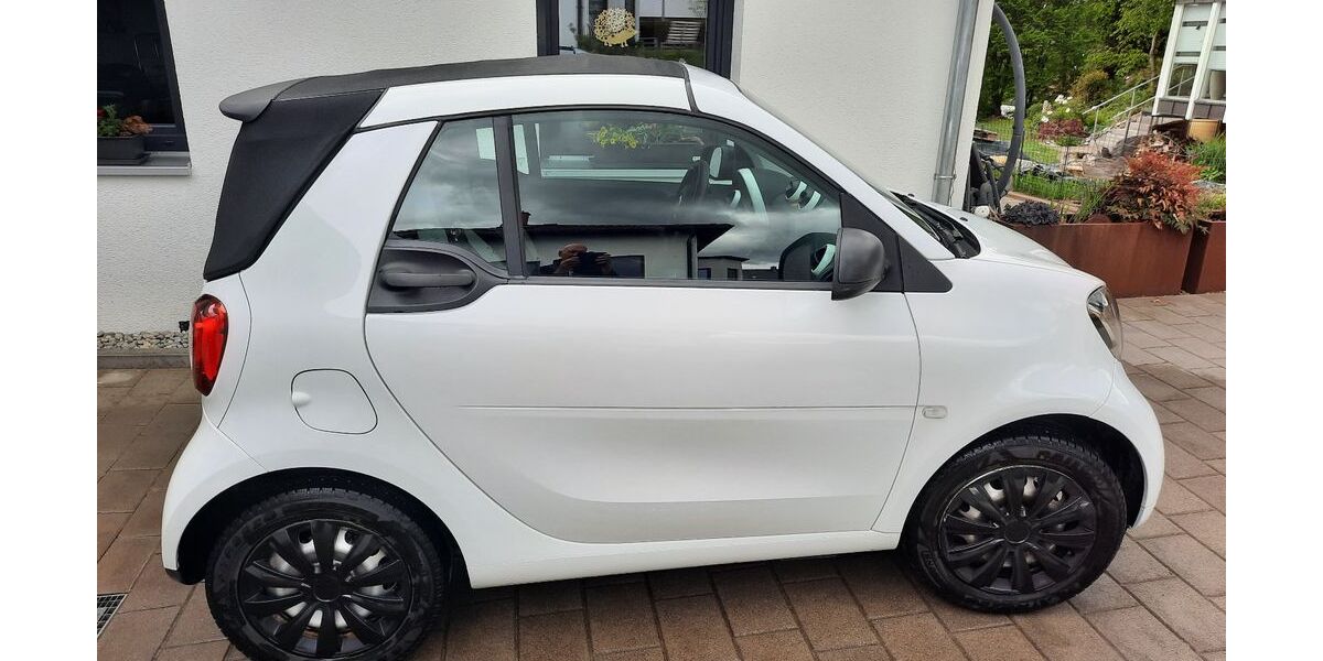 Smart ForTwo 27.800 km 11.200 &euro; Niedereschach 78078