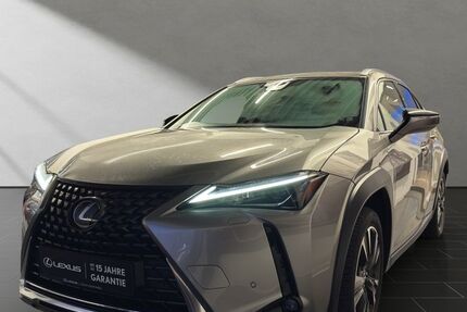 Lexus UX 19.946 km 27.950 &euro; Duisburg 47055