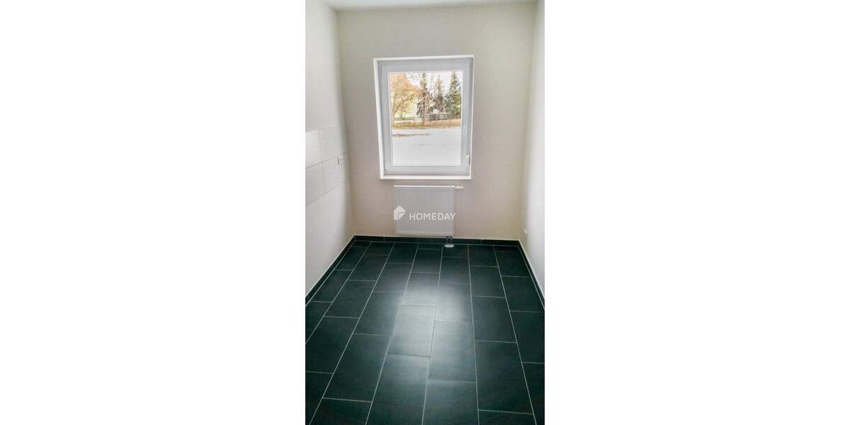 Etagenwohnung Weißenfels - 2 Zimmer, 49 m&sup2;, 69.900&euro; | Angebot:25732710