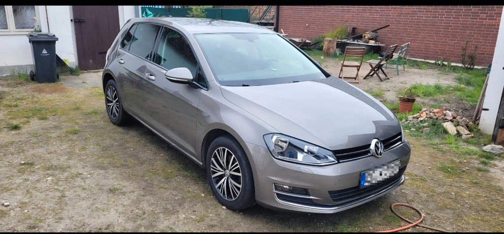 VW Golf 96.000 km 12.000 &euro; Heideland 03238
