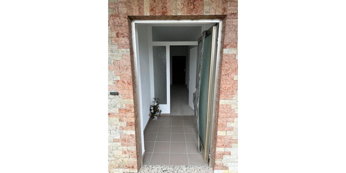 Erdgeschoßwohnung Dillenburg Manderbach - 3 Zimmer, 98 m&sup2;, 700&euro; | Angebot:26279472