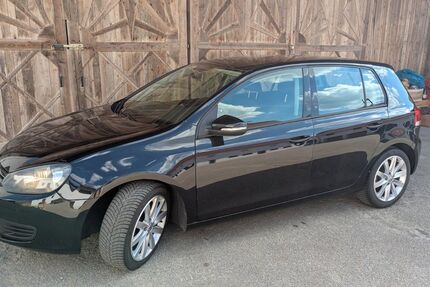 VW Golf 214.780 km 3.650 &euro; Weng 84187