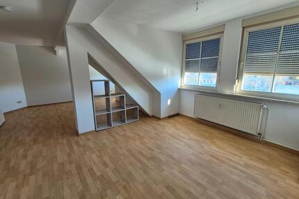 1-Raum-Wohnung DG Mitte - Hauptstr. 45, Doberlug-Kirchhain zimmer