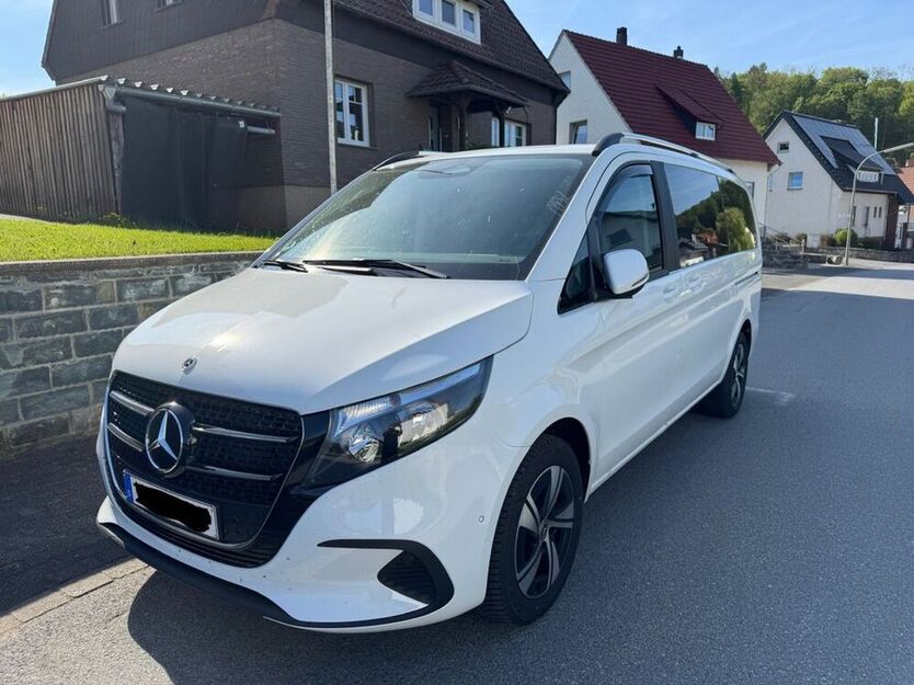 V 220