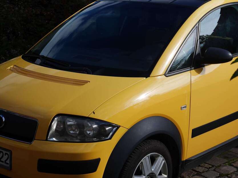 Audi A2 258.000 km 4.650 € Rohrdorf 83101