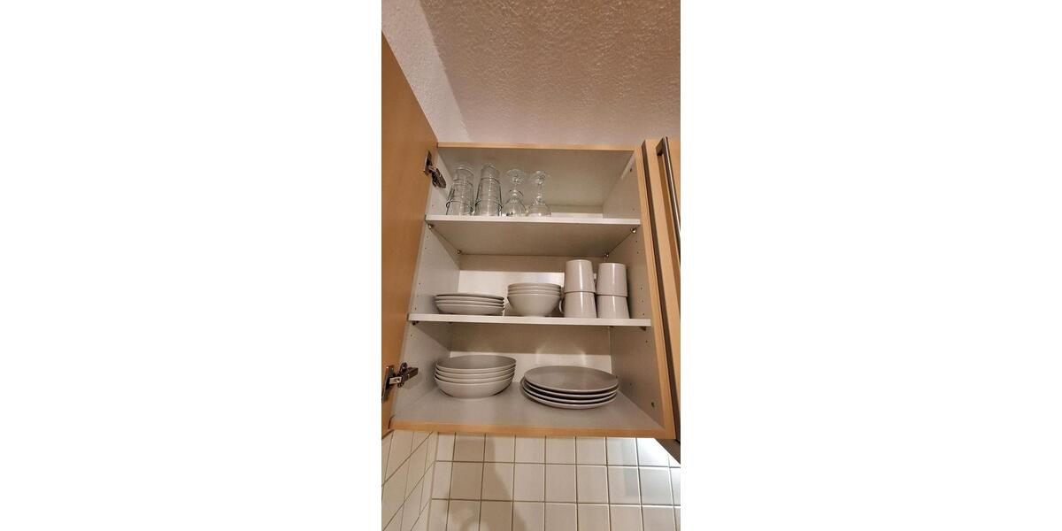 Erdgeschoßwohnung Düsseldorf Stadtbezirk 8 - 1.5 Zimmer, 35 m&sup2;, 700&euro; | Angebot:26301689