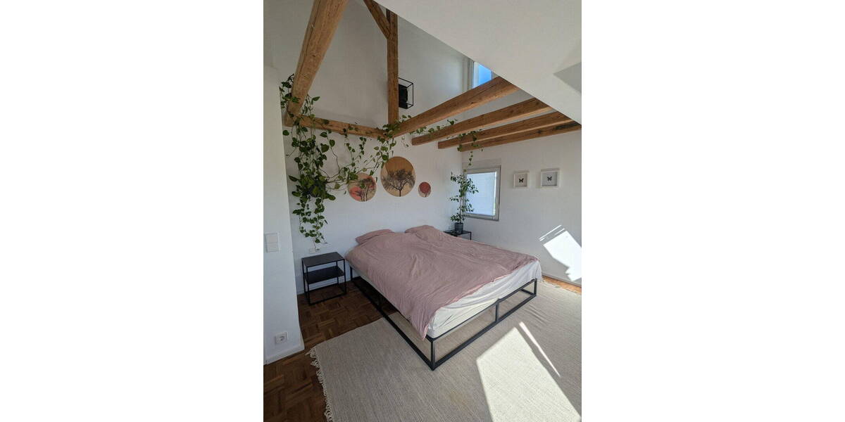 Einfamilienhaus Korntal-Münchingen Kallenberg - 8 Zimmer, 250 m&sup2;, 850.000&euro; | Angebot:26318854