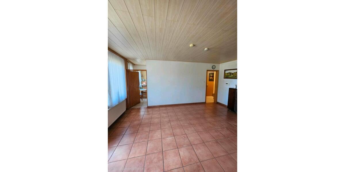 Einfamilienhaus Winsen (Aller) - 7 Zimmer, 200 m&sup2;, 180.000&euro; | Angebot:26987157