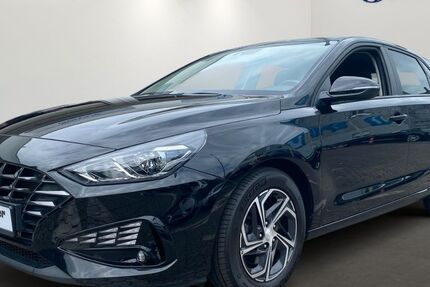 Hyundai i30 63.400 km 14.773 &euro; Siegen 57076