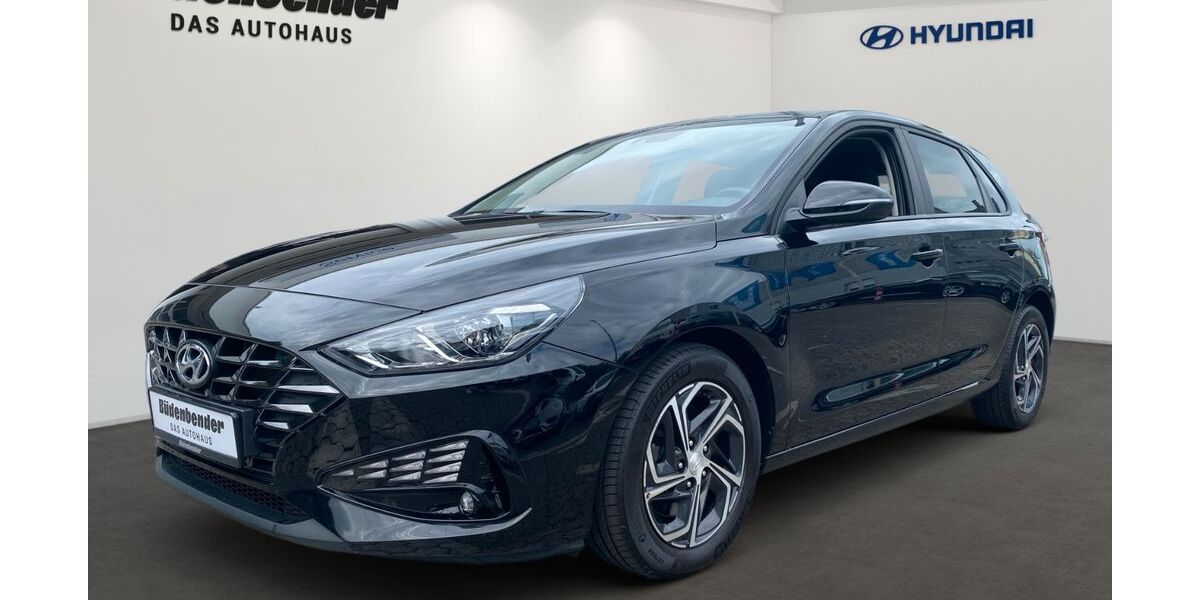 Hyundai i30 63.400 km 14.773 &euro; Siegen 57076