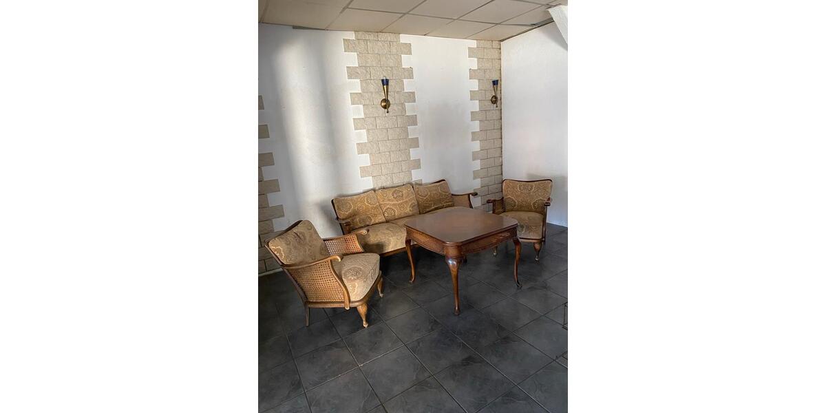 Ladenlokal für BüroPraxen o. ä. zimmer