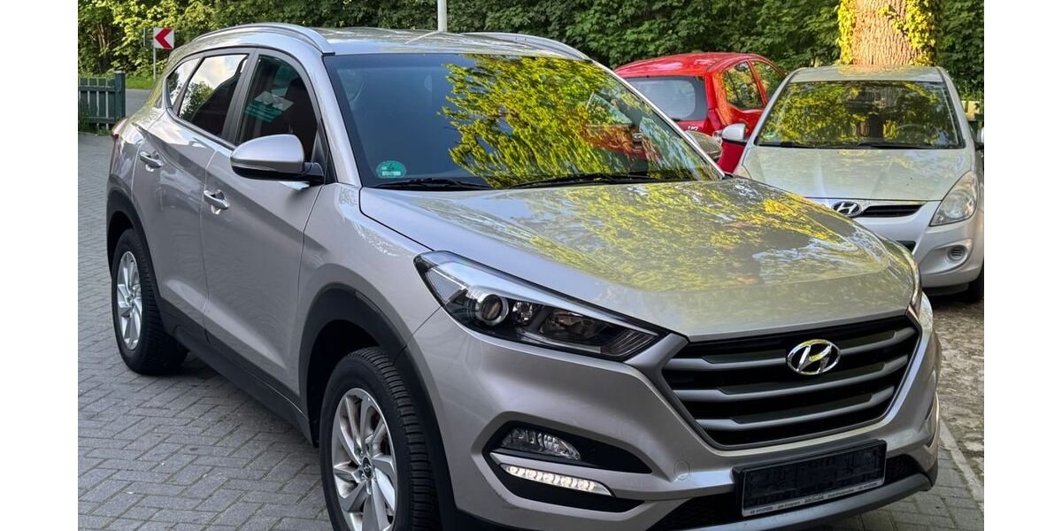 Hyundai TUCSON 138.000 km 10.499 &euro; Ritterhude 27721