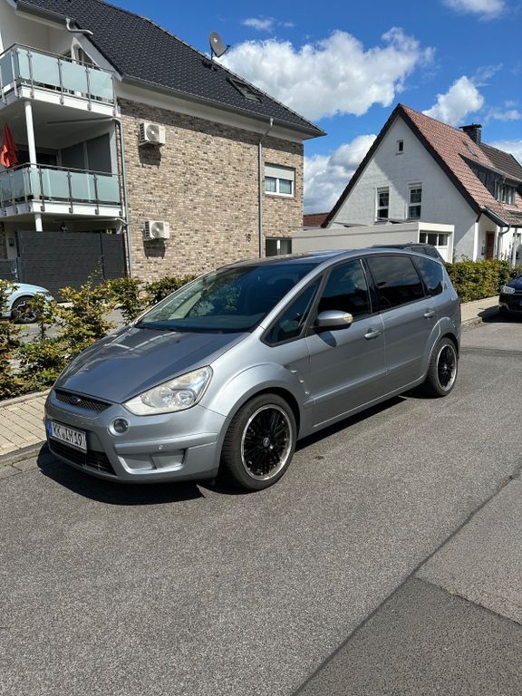 S-Max