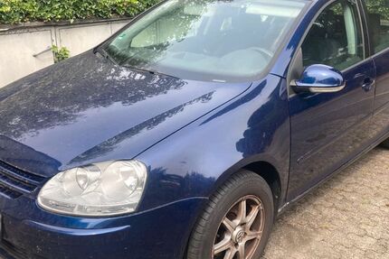 VW Golf 160.286 km 1.490 &euro; Freiburg 79104