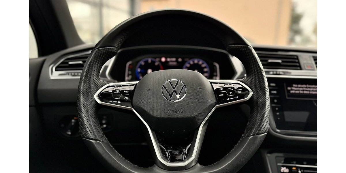 VW Tiguan R-Line 4Motion Pano Memory Keyless 14.600 km 42.900 &euro; Mönchengladbach 41066