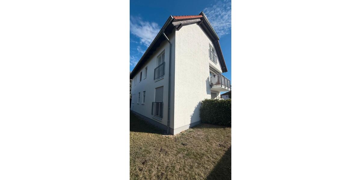 Erdgeschoßwohnung Gräfenhainichen - 2 Zimmer, 61 m&sup2;, 65.850&euro; | Angebot:27718064