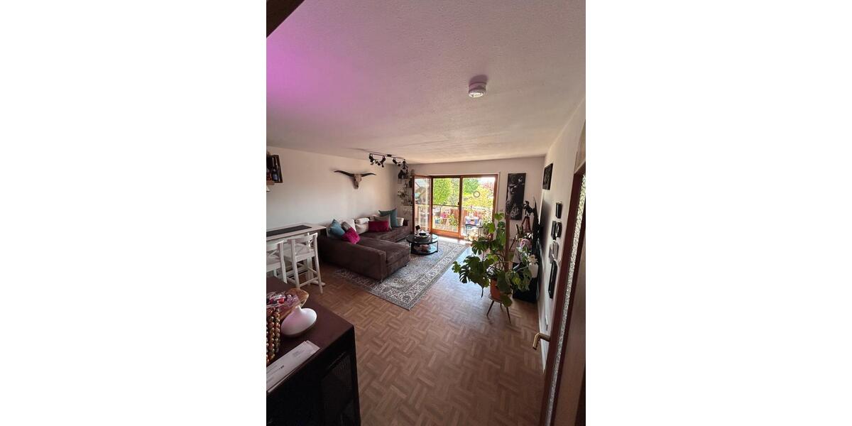 Etagenwohnung Vöhringen - 2 Zimmer, 52 m&sup2;, 1.077&euro; | Angebot:26285850