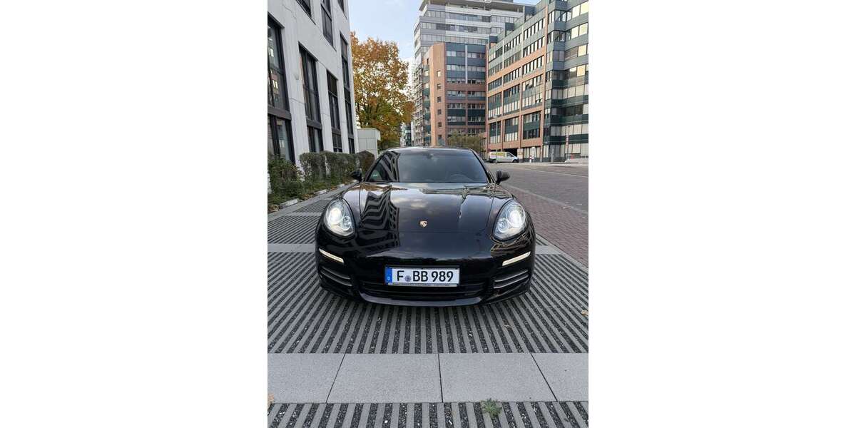 Porsche Panamera 225.000 km 27.000 &euro; Frankfurt am Main 65929