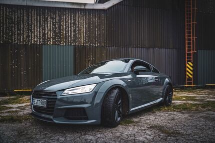 Audi TT 200.000 km 20.900 &euro; Marl 45770